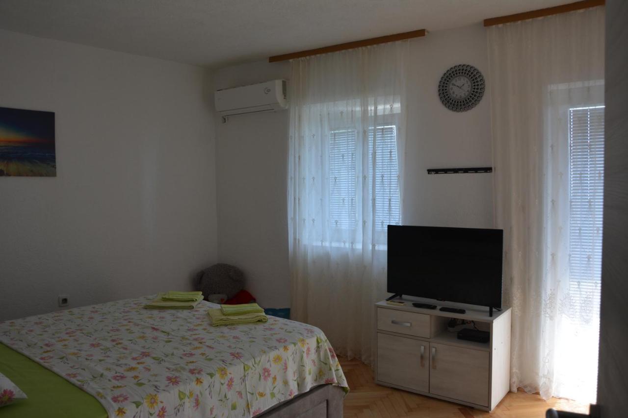 Apartments Djedovic 2 Petrovac Exterior foto