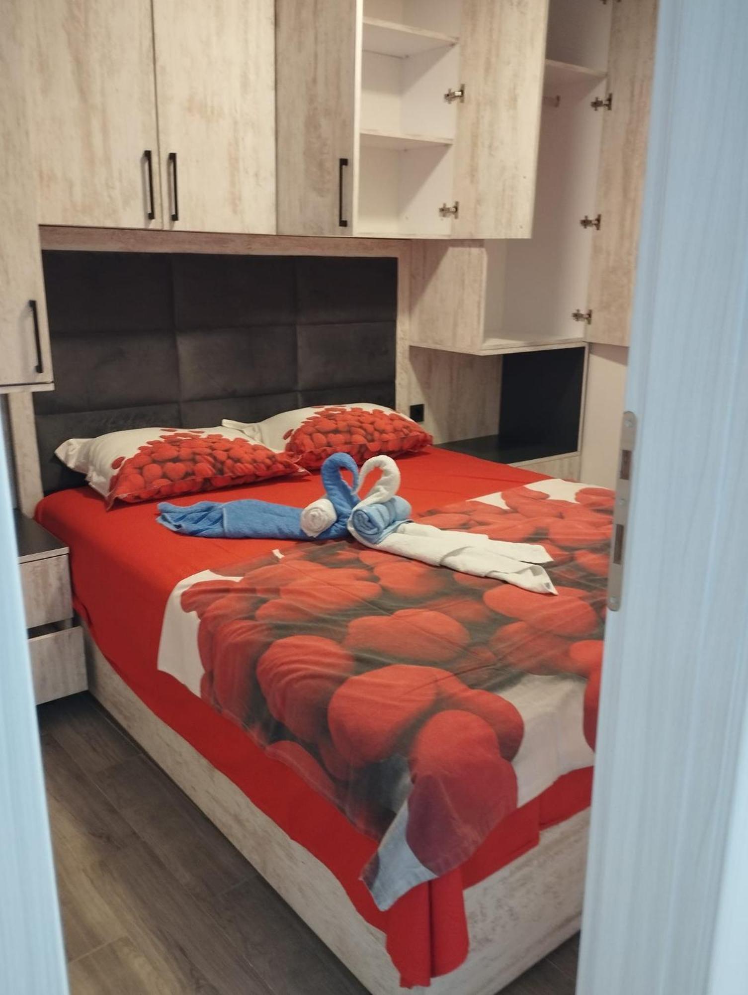 Apartments Djedovic 2 Petrovac Exterior foto