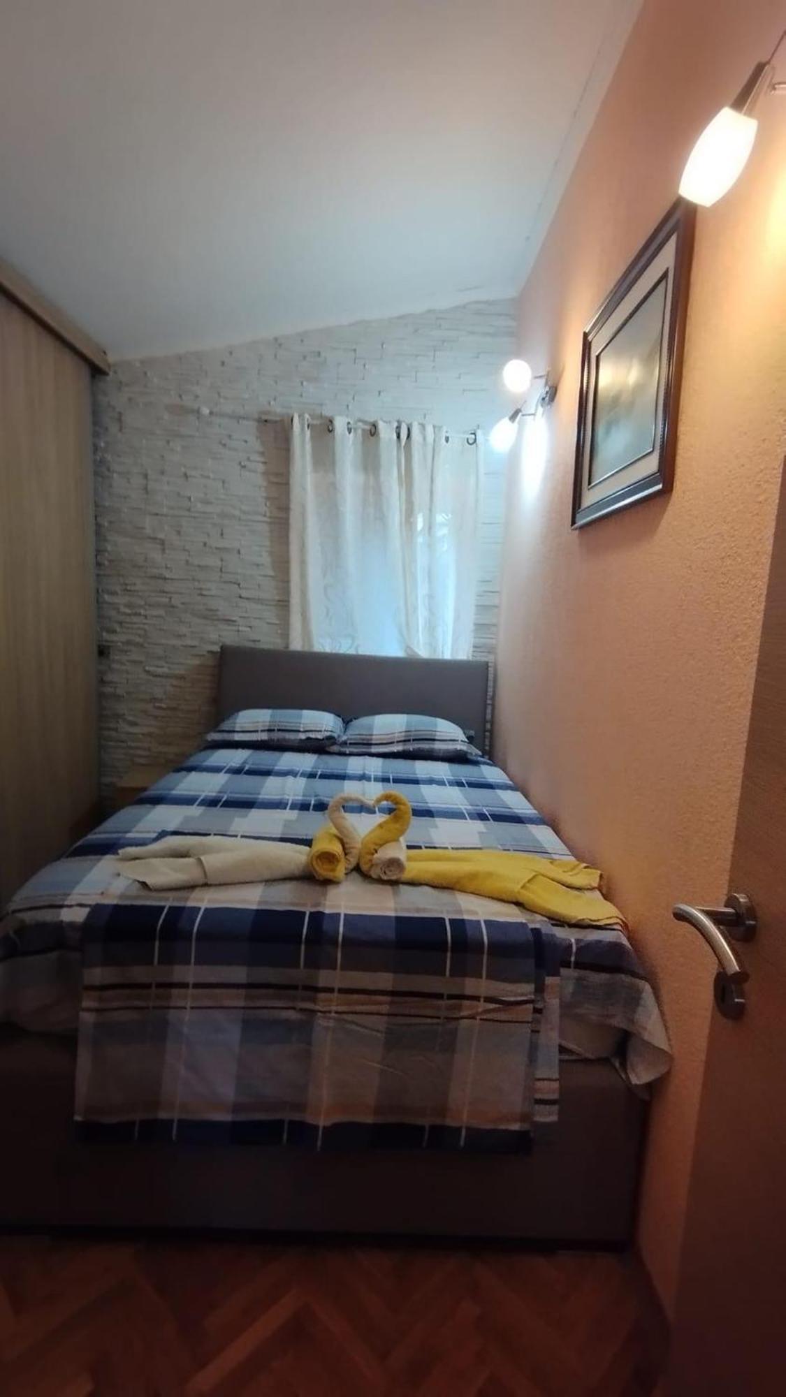 Apartments Djedovic 2 Petrovac Exterior foto